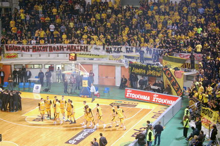 11-12 ARIS-paok 81-71 02