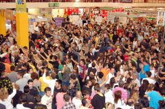 Ekthesi 2009 Fans 03