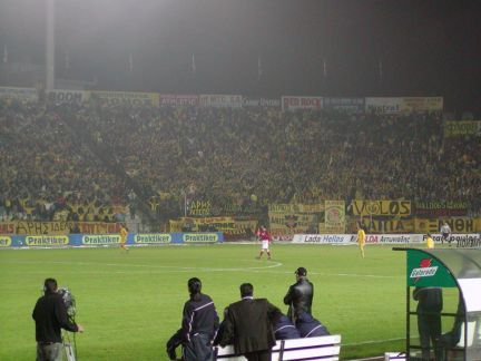 ARIS-perugia 27112003  1-1 37