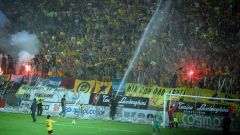 09-10 ARIS-BOCA JUNIORS FILIKO 76