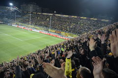 ARIS-Manchester-City-15022011- 0-0  040001