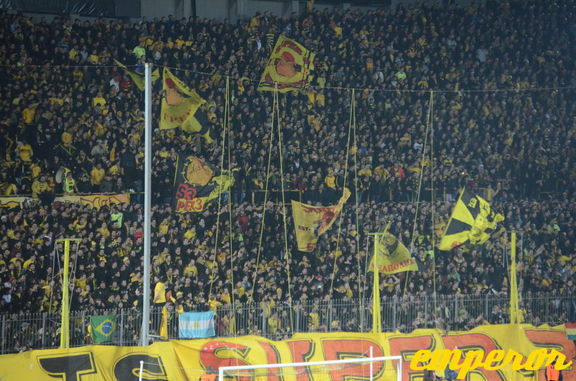 ARIS-Manchester-City-15022011- 0-0  040033