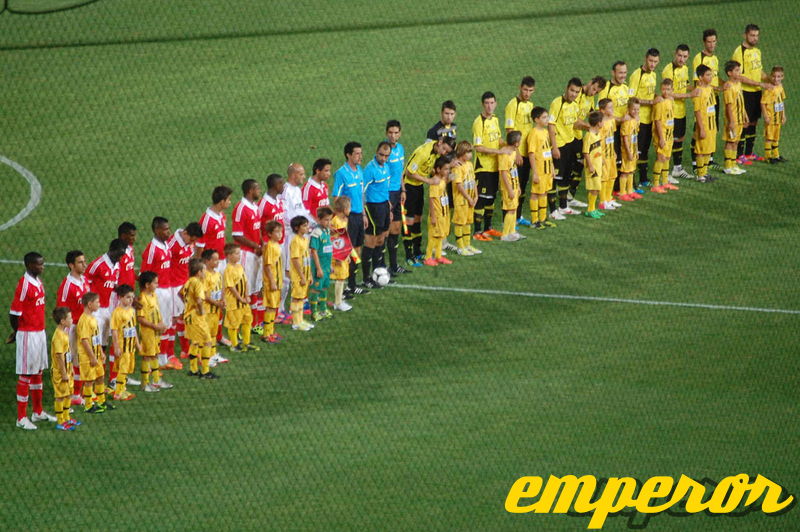 12-13 ARIS-Benfica filiko 0-1 02