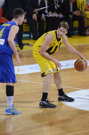 ARIS-Peristeri(05-01-2013)(70-46) 5 1