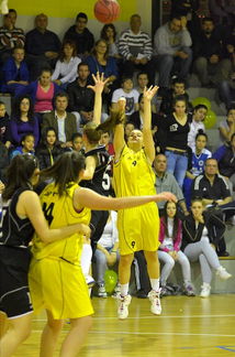 ARIS-paok-52-47-11-4-2013-Telikos-Korasidon-Ekasth  1 1