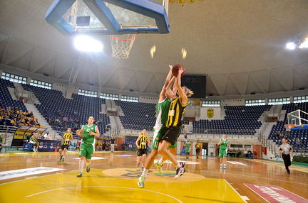 ARIS-Panathinaikos(03-11-2013)61-70  16 1